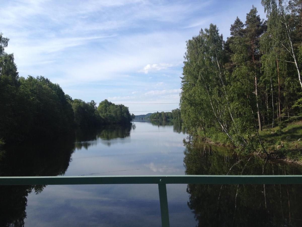 Sjoestuga Vid Bunn Graenna - Uddastugan Exterior photo