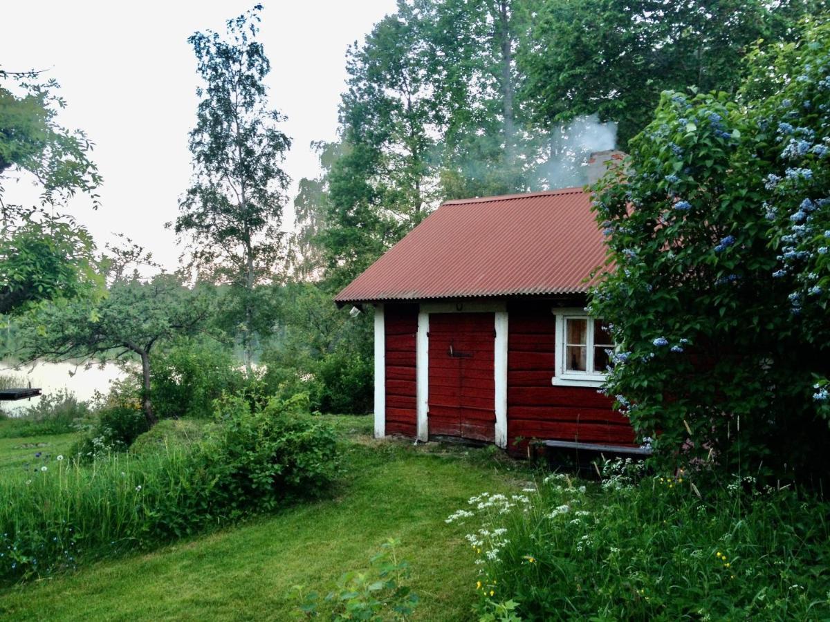 Sjoestuga Vid Bunn Graenna - Uddastugan Exterior photo