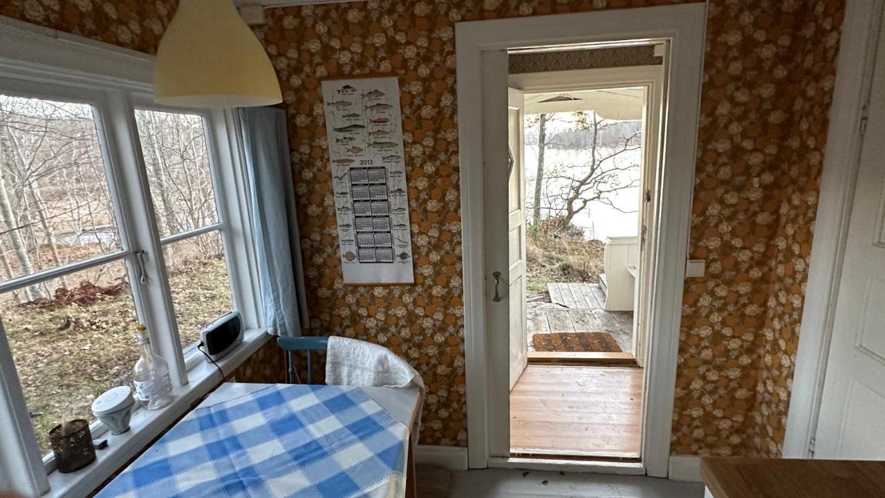 Sjoestuga Vid Bunn Graenna - Uddastugan Exterior photo