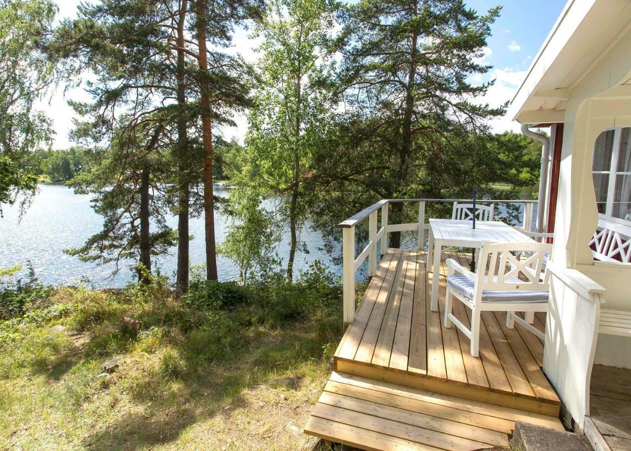 Sjoestuga Vid Bunn Graenna - Uddastugan Exterior photo